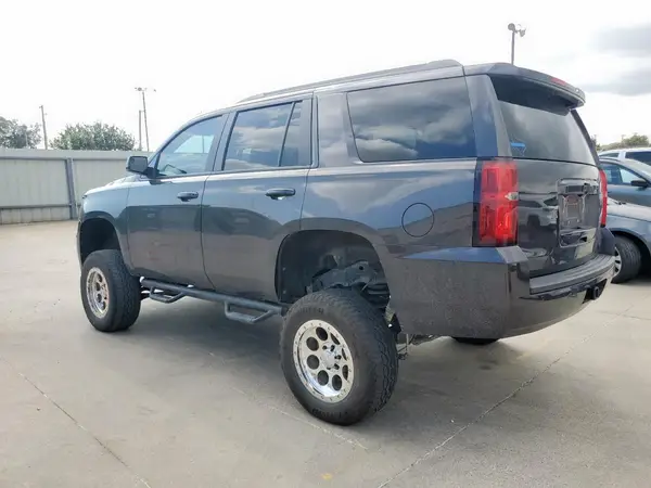 1GNSKBKC5JR378177 2018 CHEVROLET TAHOE - Image 2