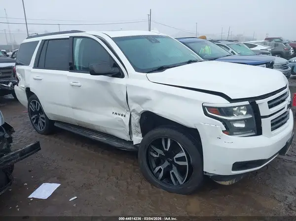 1GNSKBKC5JR389633 2018 CHEVROLET TAHOE - Image 1