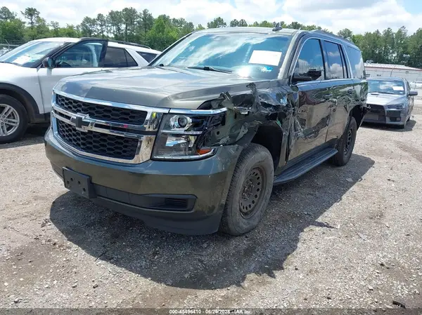 1GNSKBKC5KR151489 2019 CHEVROLET TAHOE - Image 2