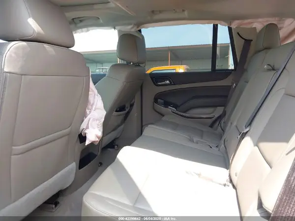 1GNSKBKC5KR153517 2019 CHEVROLET TAHOE - Image 8