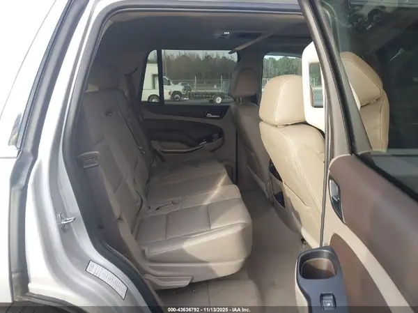 1GNSKBKC5KR353135 2019 CHEVROLET TAHOE - Image 8
