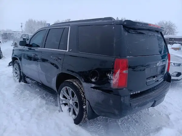 1GNSKBKC5KR364457 2019 CHEVROLET TAHOE - Image 2