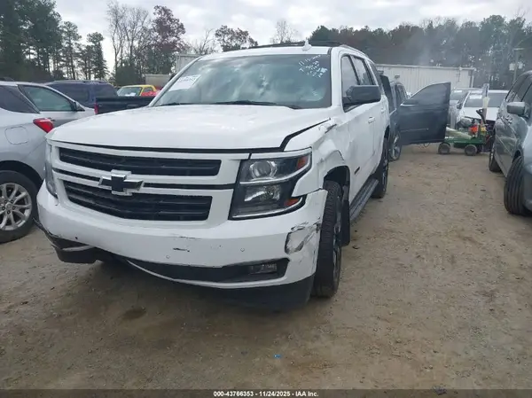 1GNSKBKC5LR187281 2020 CHEVROLET TAHOE - Image 2