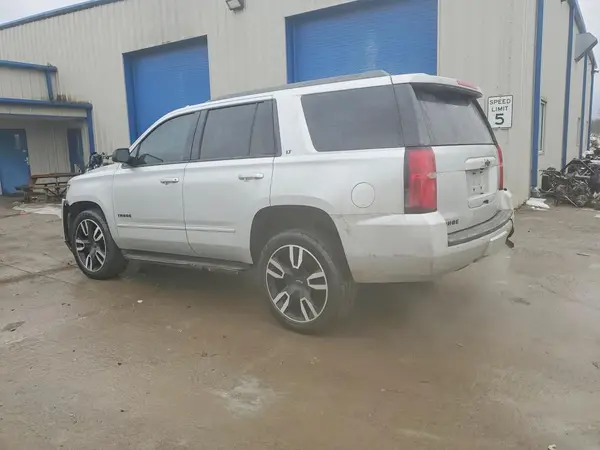 1GNSKBKC5LR188785 2020 CHEVROLET TAHOE - Image 2