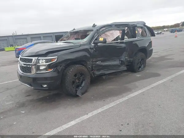 1GNSKBKC6HR112693 2017 CHEVROLET TAHOE - Image 2