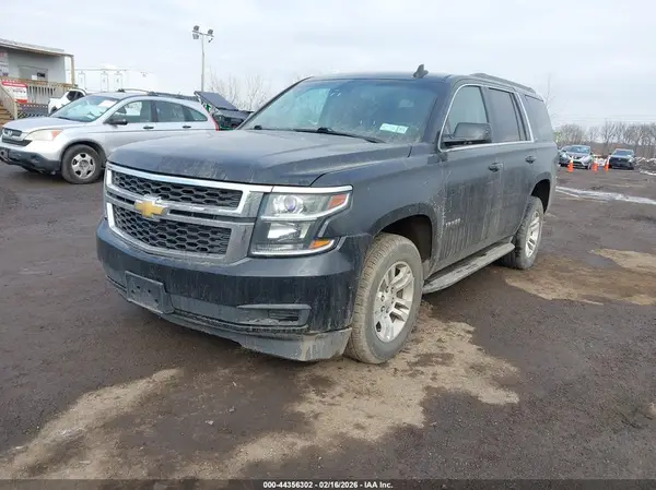1GNSKBKC6HR196062 2017 CHEVROLET TAHOE - Image 2