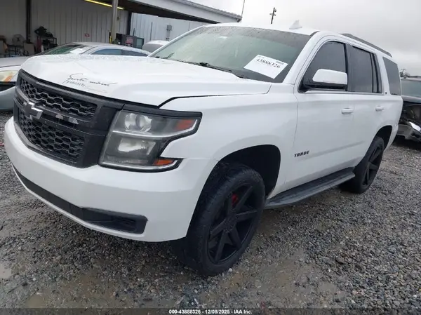 1GNSKBKC6HR278759 2017 CHEVROLET TAHOE - Image 2