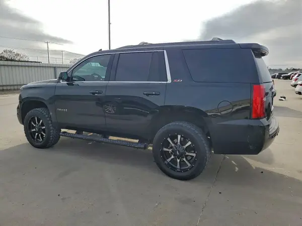 1GNSKBKC6HR280981 2017 CHEVROLET TAHOE - Image 2