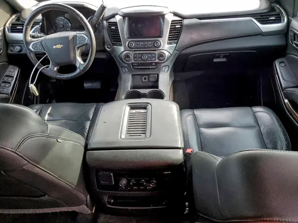 1GNSKBKC6HR280981 2017 CHEVROLET TAHOE - Image 8