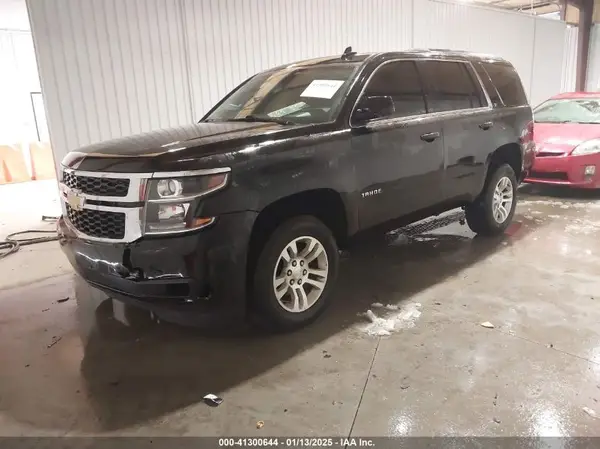 1GNSKBKC6HR299126 2017 CHEVROLET TAHOE - Image 2