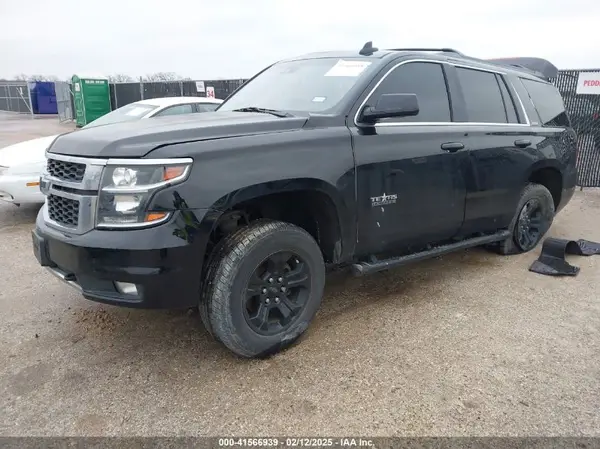 1GNSKBKC6HR348860 2017 CHEVROLET TAHOE - Image 2
