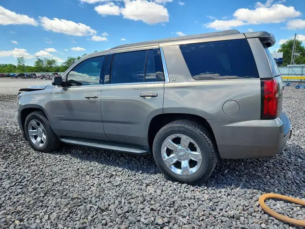 1GNSKBKC6HR385603 2017 CHEVROLET TAHOE - Image 2