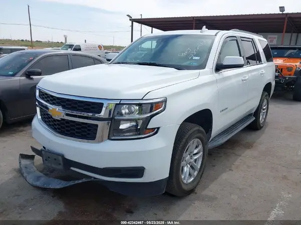 1GNSKBKC6JR110772 2018 CHEVROLET TAHOE - Image 2