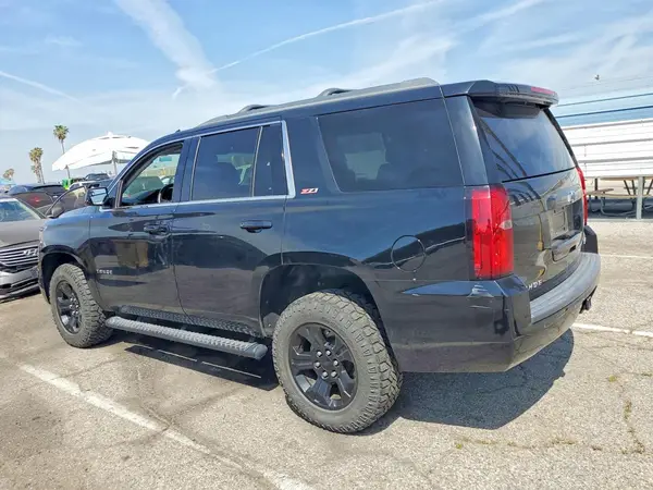 1GNSKBKC6JR141018 2018 CHEVROLET TAHOE - Image 2