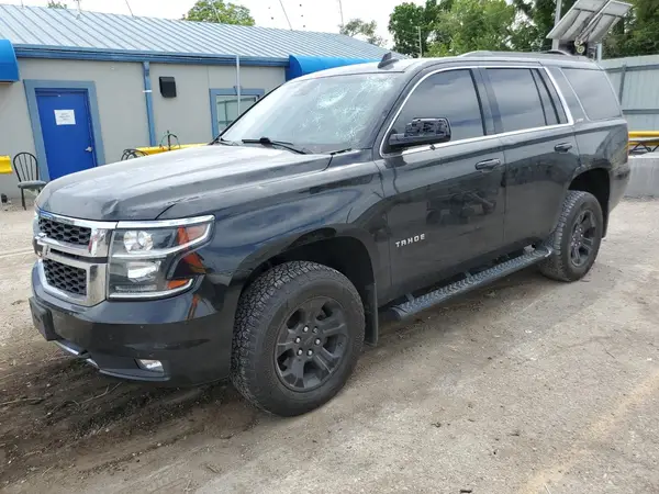 1GNSKBKC6JR207373 2018 CHEVROLET TAHOE - Image 1