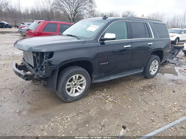 1GNSKBKC6JR277908 2018 CHEVROLET TAHOE - Image 2