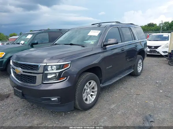 1GNSKBKC6JR295616 2018 CHEVROLET TAHOE - Image 2