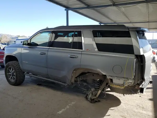 1GNSKBKC6KR125208 2019 CHEVROLET TAHOE - Image 2