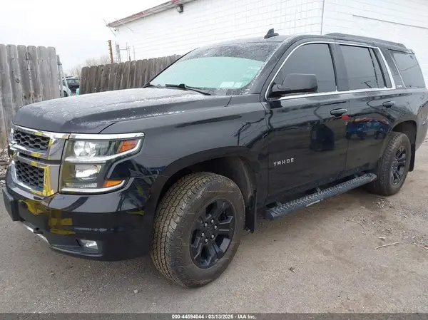 1GNSKBKC6KR355797 2019 CHEVROLET TAHOE - Image 2