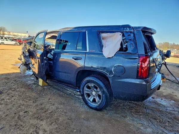 1GNSKBKC7HR320257 2017 CHEVROLET TAHOE - Image 2