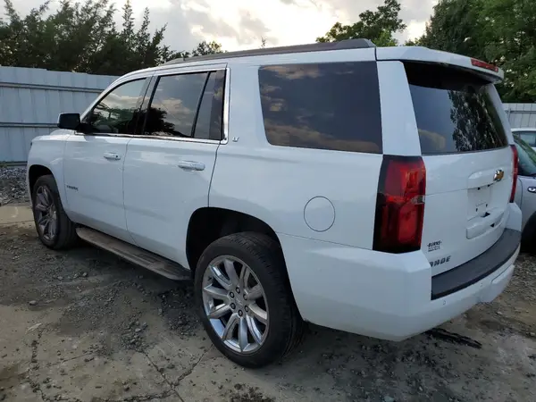 1GNSKBKC7HR387232 2017 CHEVROLET TAHOE - Image 2