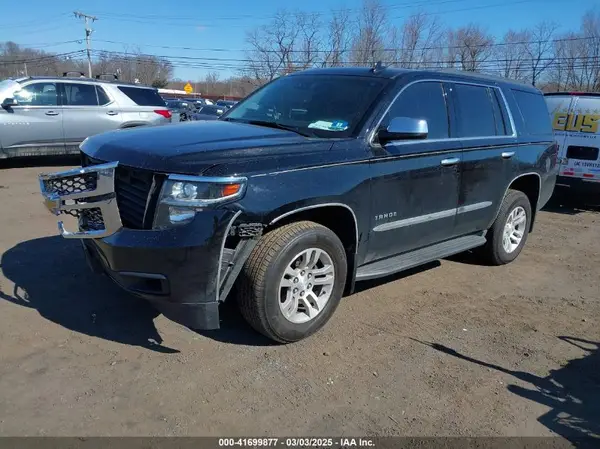 1GNSKBKC7HR407608 2017 CHEVROLET TAHOE - Image 2