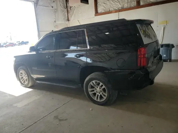 1GNSKBKC7JR268263 2018 CHEVROLET TAHOE - Image 2