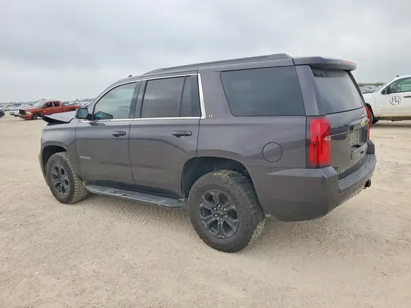 1GNSKBKC7JR340983 2018 CHEVROLET TAHOE - Image 2
