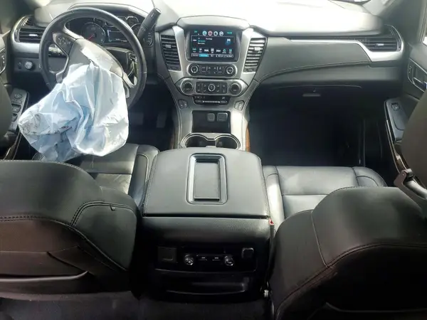 1GNSKBKC7KR143281 2019 CHEVROLET TAHOE - Image 8