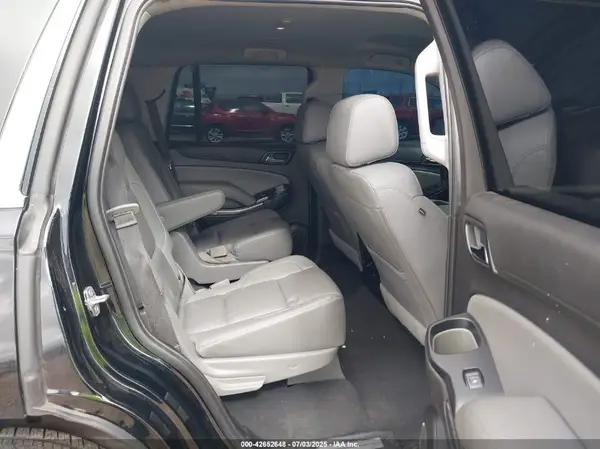 1GNSKBKC7KR165975 2019 CHEVROLET TAHOE - Image 8