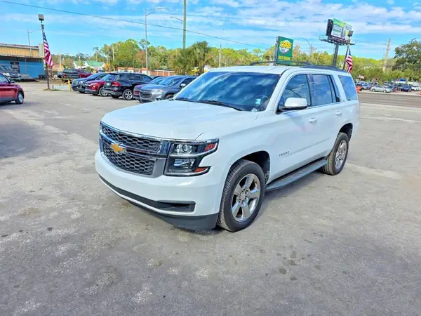 1GNSKBKC7KR339060 2019 CHEVROLET TAHOE - Image 2