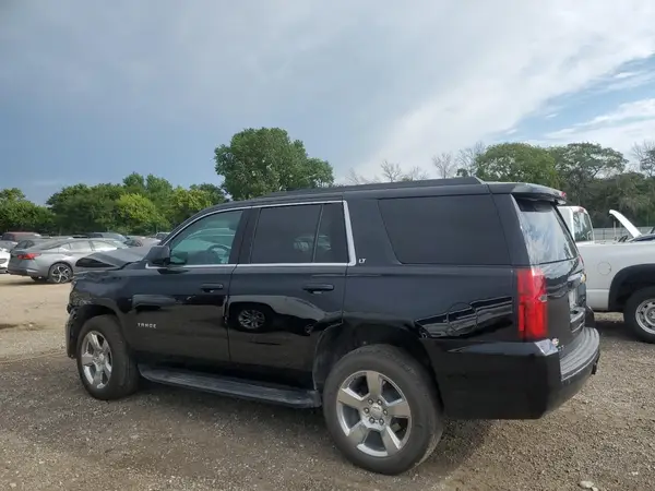 1GNSKBKC7KR370891 2019 CHEVROLET TAHOE - Image 2