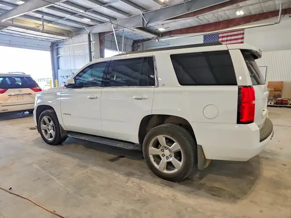 1GNSKBKC7LR108841 2020 CHEVROLET TAHOE - Image 2
