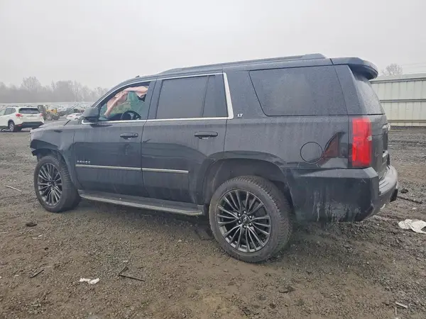 1GNSKBKC8HR141063 2017 CHEVROLET TAHOE - Image 2