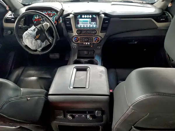 1GNSKBKC8HR147672 2017 CHEVROLET TAHOE - Image 8