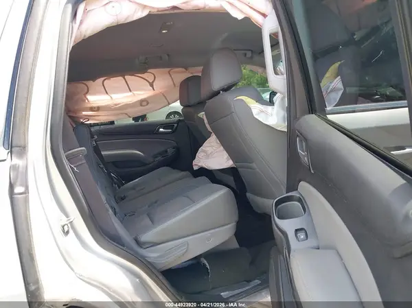 1GNSKBKC8HR187315 2017 CHEVROLET TAHOE - Image 8