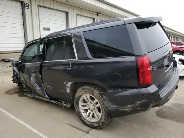 1GNSKBKC8HR211256 2017 CHEVROLET TAHOE - Image 2
