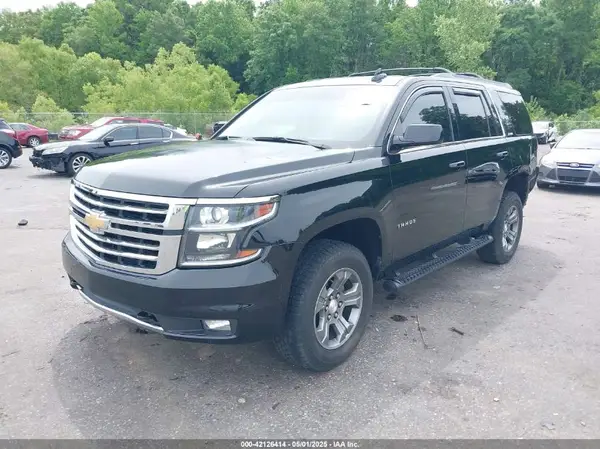 1GNSKBKC8HR311969 2017 CHEVROLET TAHOE - Image 2