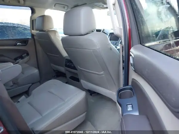 1GNSKBKC8HR327184 2017 CHEVROLET TAHOE - Image 8