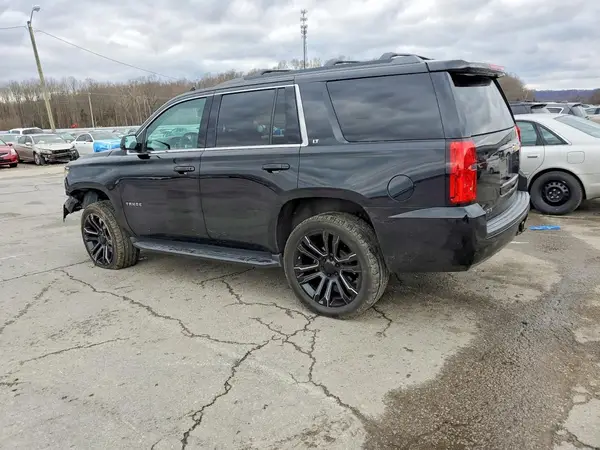 1GNSKBKC8JR114242 2018 CHEVROLET TAHOE - Image 2