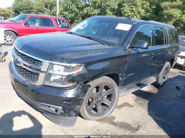 1GNSKBKC8JR128657 2018 CHEVROLET TAHOE - Image 2