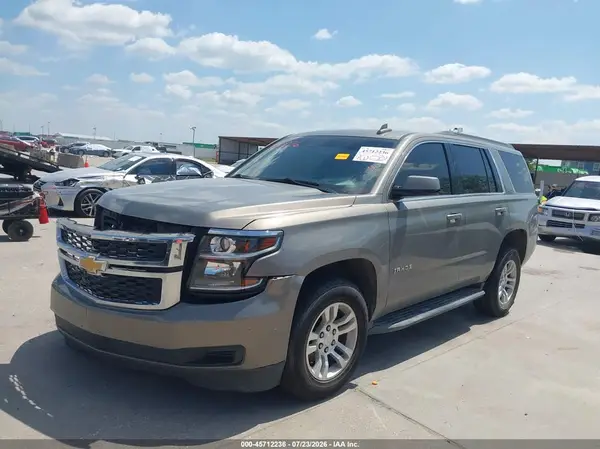 1GNSKBKC8JR278820 2018 CHEVROLET TAHOE - Image 2