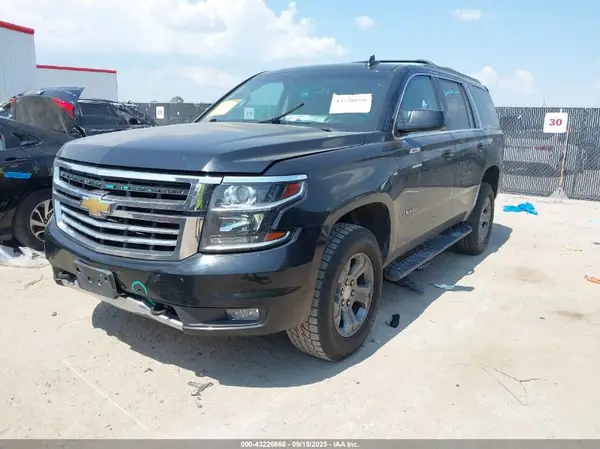 1GNSKBKC8KR216514 2019 CHEVROLET TAHOE - Image 2