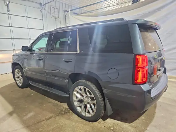 1GNSKBKC8KR222474 2019 CHEVROLET TAHOE - Image 2