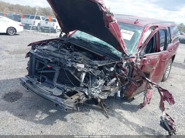 1GNSKBKC8KR317570 2019 CHEVROLET TAHOE - Image 2