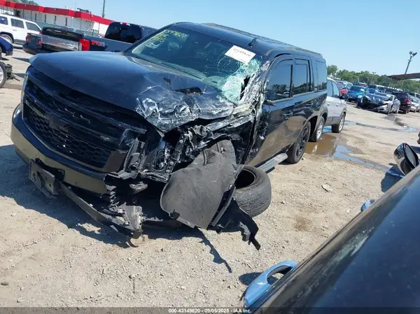 1GNSKBKC9JR202765 2018 CHEVROLET TAHOE - Image 2