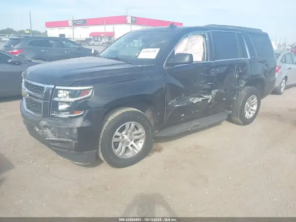 1GNSKBKC9JR206105 2018 CHEVROLET TAHOE - Image 2