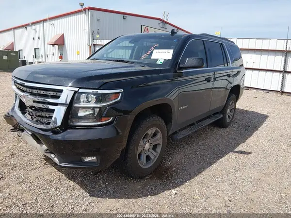1GNSKBKC9JR351869 2018 CHEVROLET TAHOE - Image 2
