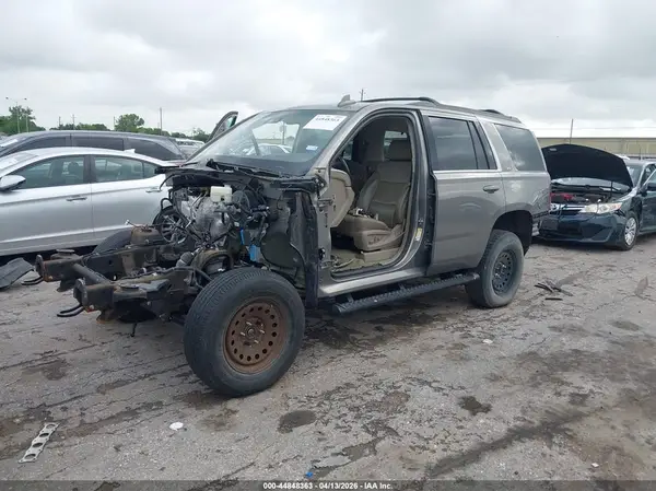 1GNSKBKC9KR100724 2019 CHEVROLET TAHOE - Image 2