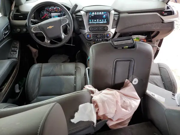 1GNSKBKC9KR262112 2019 CHEVROLET TAHOE - Image 8
